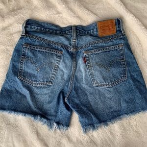 Denim Levi’s Mom Shorts